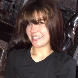 Meet your Posher, Maddie